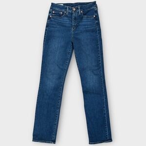 GAP Classic Straight High Rise Medium Wash Denim Jeans Women's Size 28